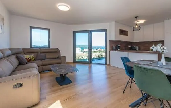 Dvj بيوغْغاد نا موغو