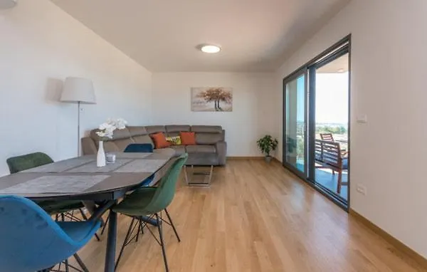 شقة Dvj بيوغْغاد نا موغو