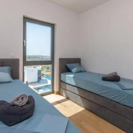Dvj Biograd Na Moru