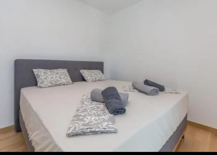 Dvj Апартаменты *